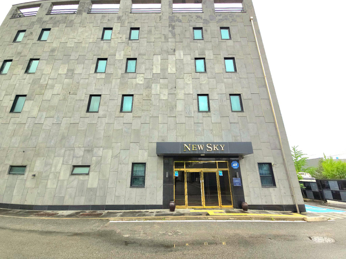 Exterior & Views 5, Yongin New Sky Hotel, Yongin