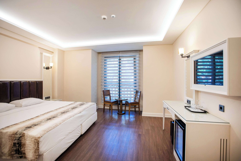 Bedroom 2, Prag Hotel, Fatih