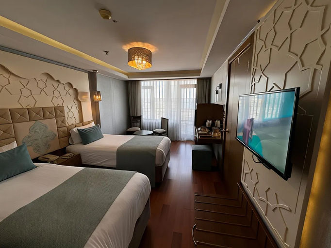 Grand Star Hotel Premium Room Type - Family Suite with Balcony Grand Star Hotel Premium Room Type - Family Suite with Balcony