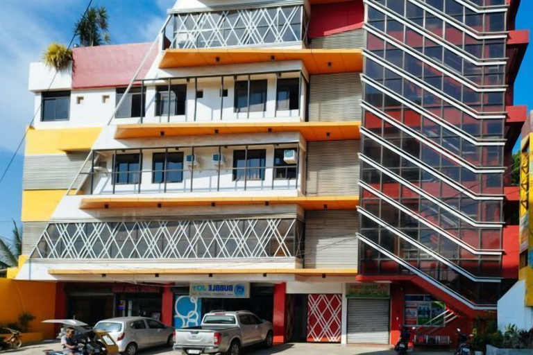 RedDoorz @ Benelio Suites Pavia Iloilo, Cabatuan