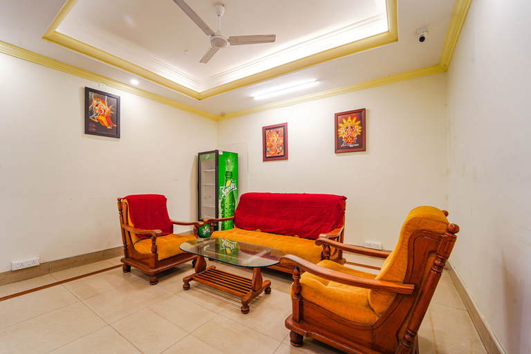 Others 5, Fabexpress Majestic Inn, Thiruvananthapuram