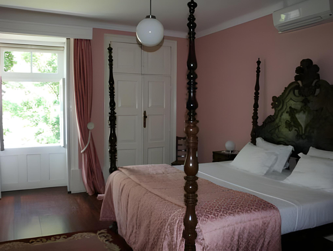 Bedroom 12