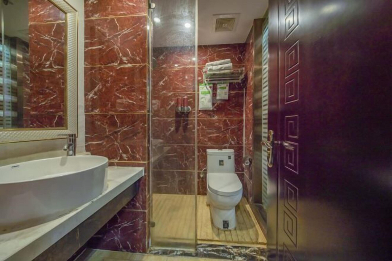 Bathroom 11