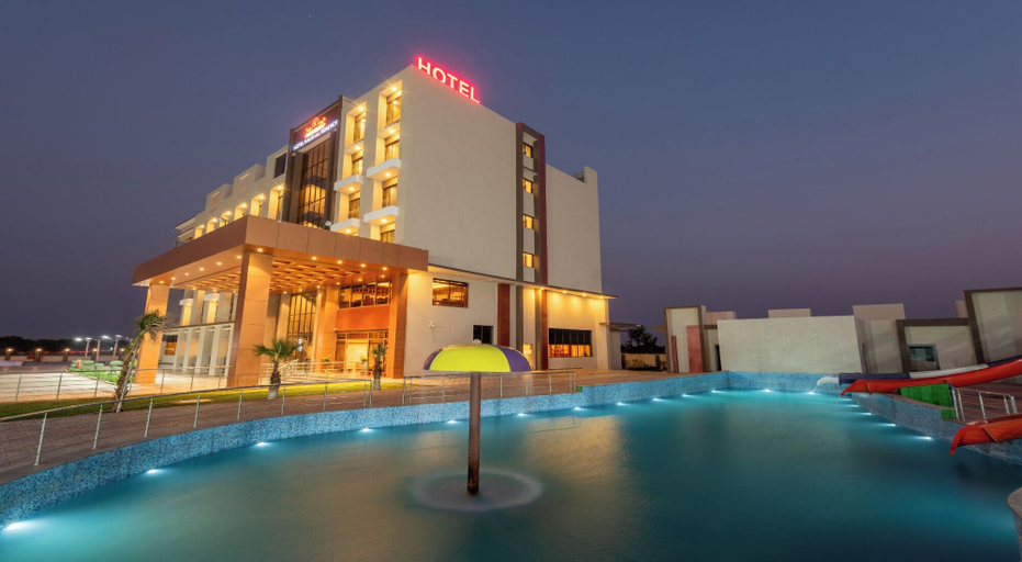 Sport & Beauty 4, Hotel Kaushal Regency - Pure Veg, Barmer