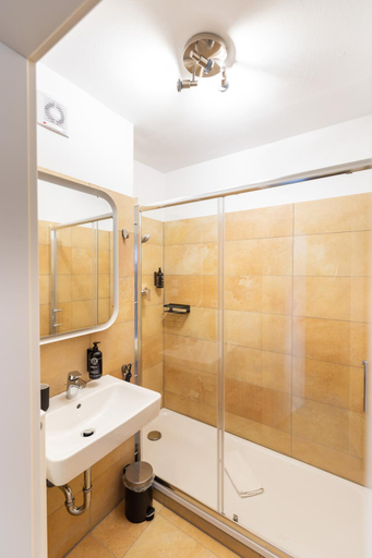 Bathroom 3, Luis City Apartments Regensburg, Regensburg