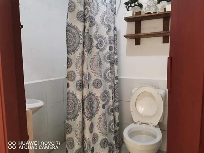 3, L1 Staycation in Quezon City 1 and 2 BR, Quezon City