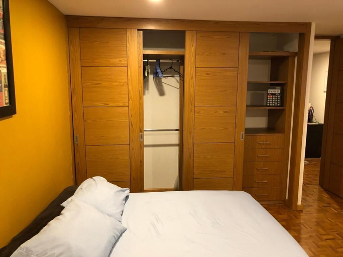 Bedroom 2, Caravansaro Vazquez de Mella, Mexico City