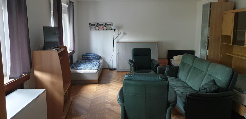 Others 4, Monteur-Zimmer Hager, Gütersloh