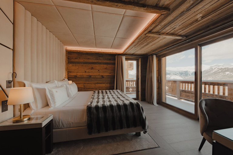 Bedroom 3, Ultima Hotel Courchevel, Savoie
