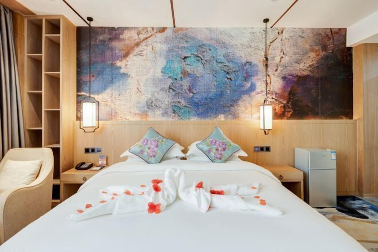 Bedroom 3, Jiuzhou International Hotel, Tongchuan