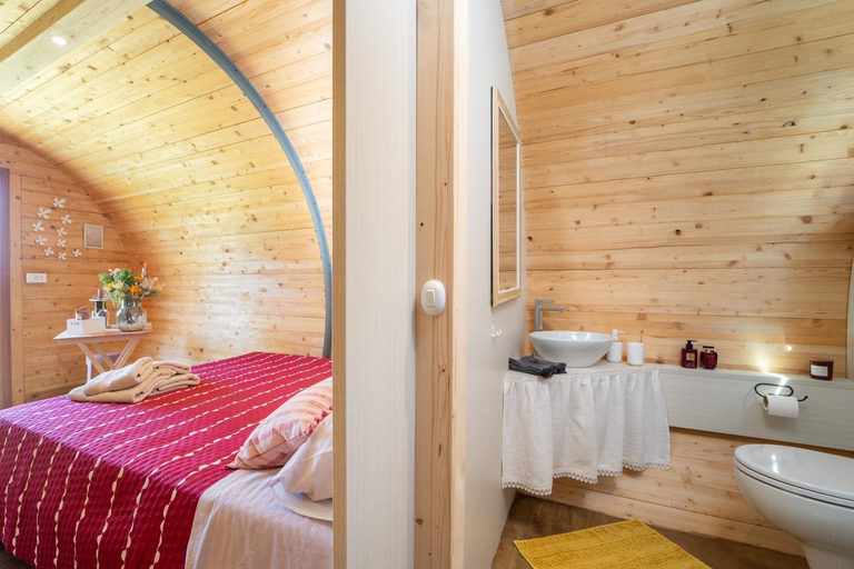 Bedroom 2, Dormire in una botte - Antiche Vigne Pironti, Cosenza