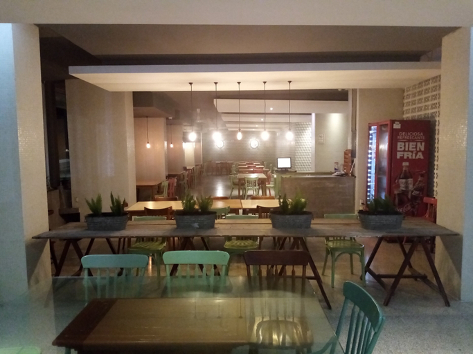 Food & Drinks 5, Hotel Royalty, Veracruz