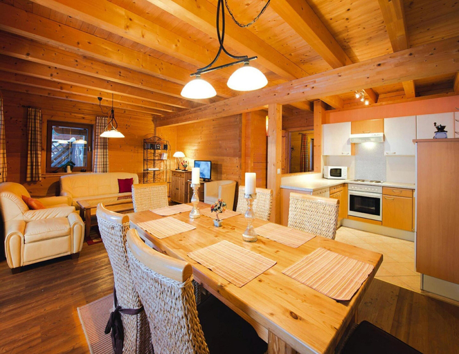 Others 4, Chalet in Kitzbuhel Alps Near Hiking Trails, Kufstein