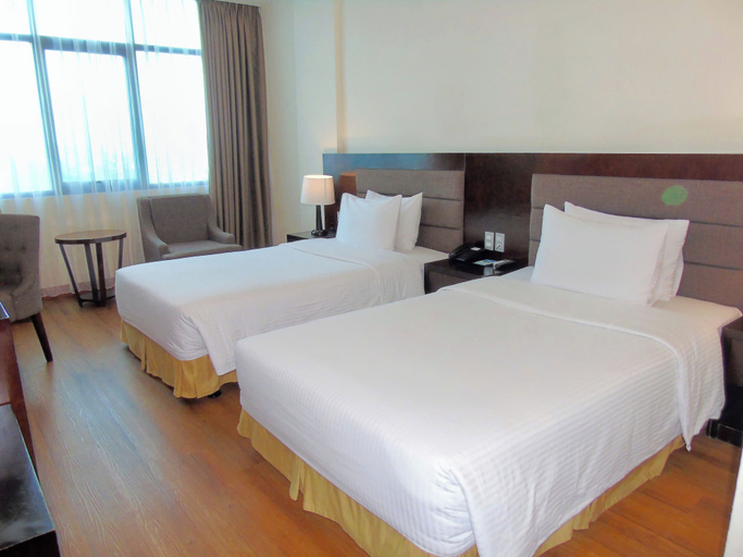 Bedroom 13