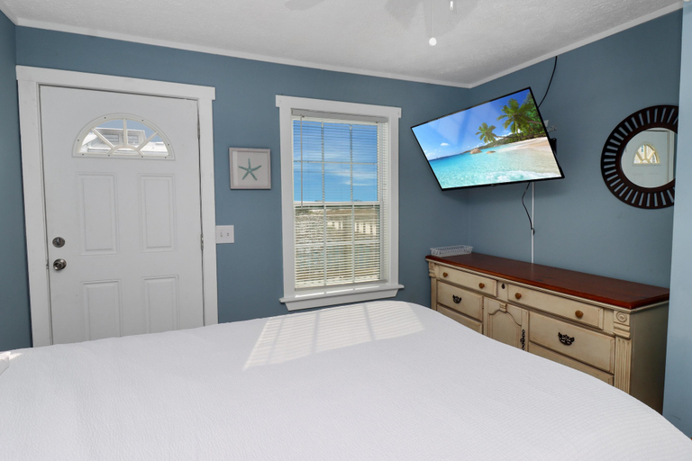 Bedroom 3, Castaway, Gulf
