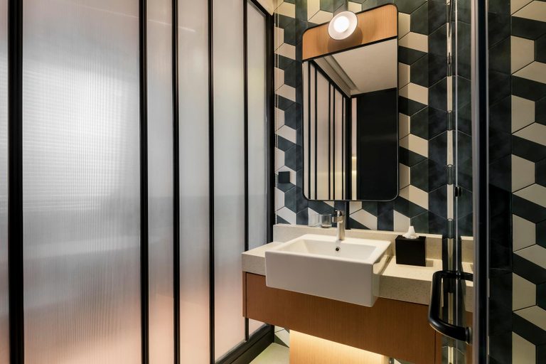 Bathroom 21