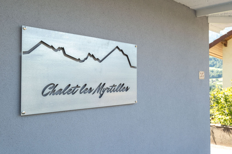 Exterior & Views 2, Chalet les Myrtilles, Savoie