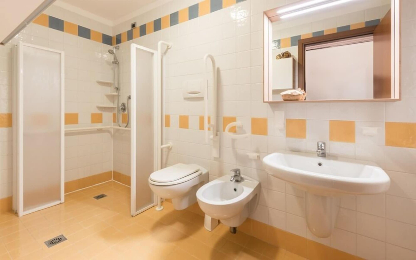 Bathroom 5, COSTA RICA BIBIONE Eco Resort, Venezia
