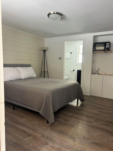 Bedroom 3, Saratoga Garden Motel, Saratoga