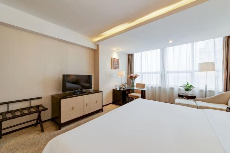 Bedroom 5, Shaanxi Iron and Steel Building, Xi'an
