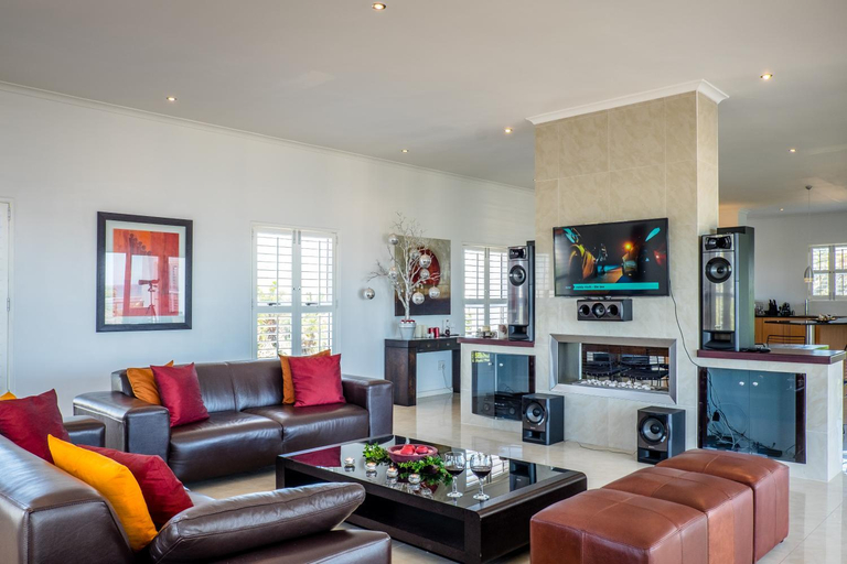 Facilities 4, Villa Royale, West Coast