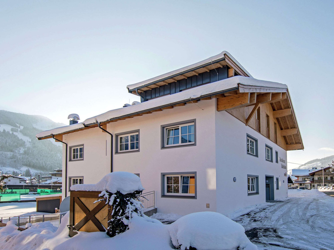 Exterior & Views 2, Modern Apartment in Brixen im Thale Near Ski Area, Kitzbühel