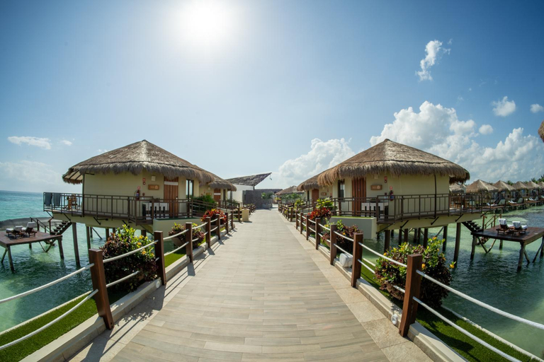 Sport & Beauty 2, Palafitos Overwater Bungalows, All & More Inclusive-Adults Only  , Cozumel
