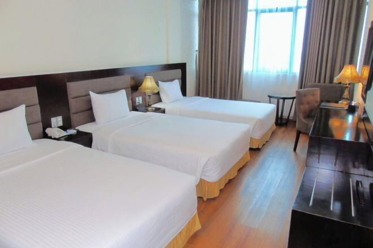 Bedroom 13