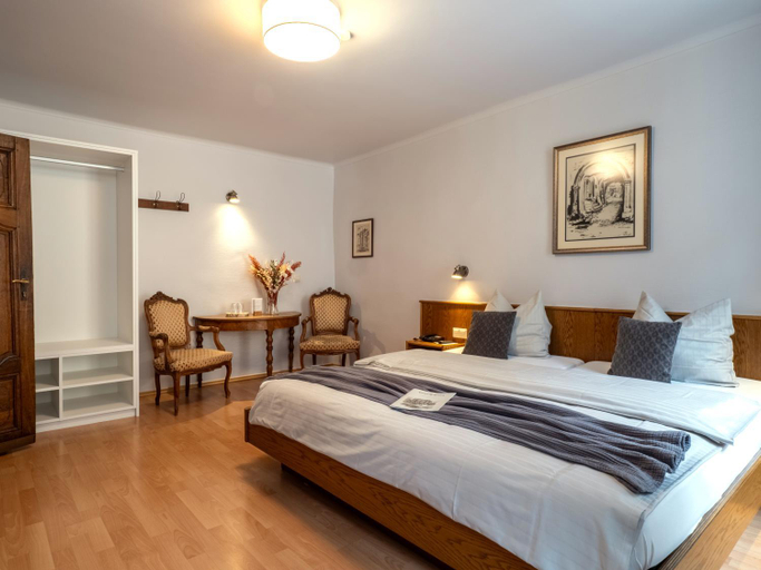 Bedroom 11