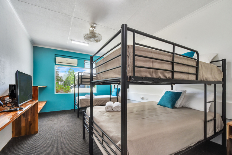 Bedroom 2, Capitanos Darwin, Darwin