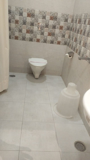 Bathroom 4, Hotel Annapoorna Residency, Hyderabad