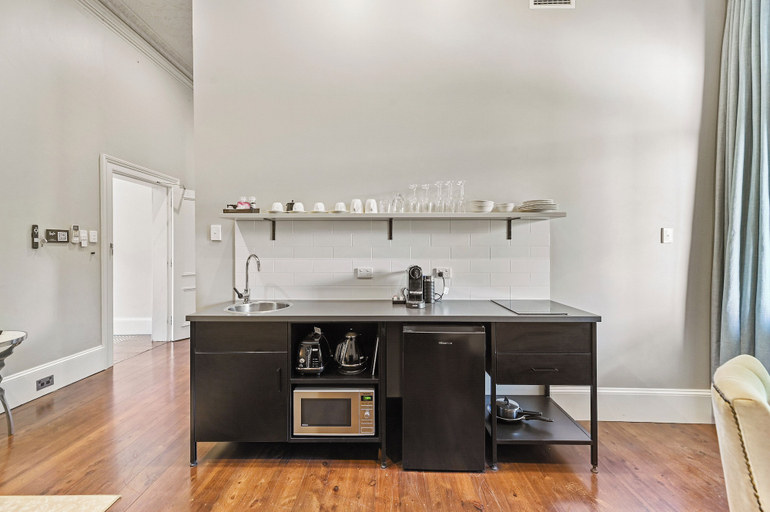 Dining Room 11