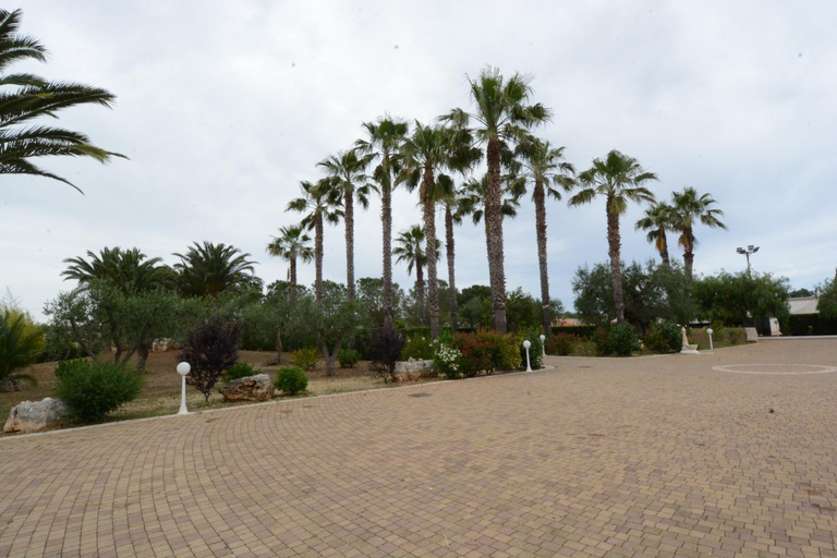 Others 1, VILLA MARIA, Bari