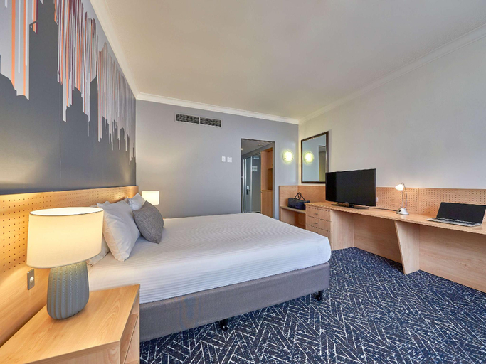 Bedroom 13