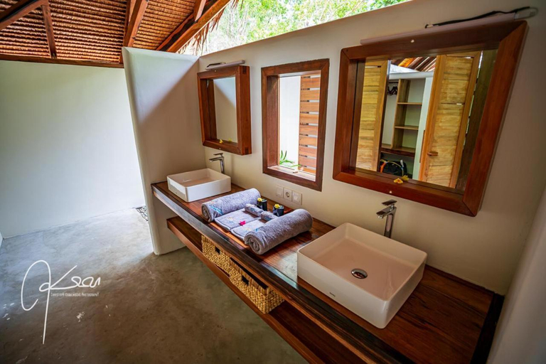 Bathroom 3, Saronde Island Resort Blue Bay Divers, Gorontalo Utara