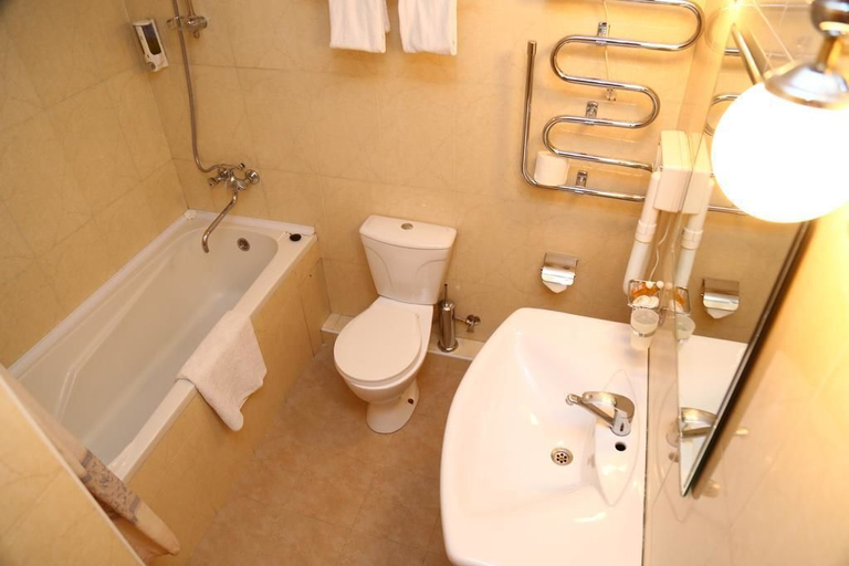 Bathroom 5, Malika Prime, Samarkand