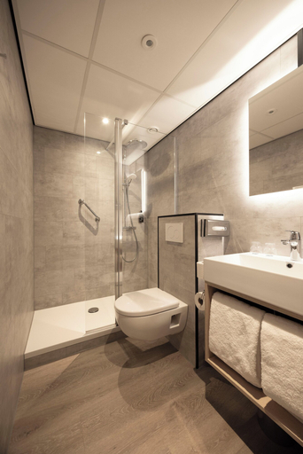 Bathroom 5, Fletcher Hotel-Restaurant Klein Zwitserland, Renkum