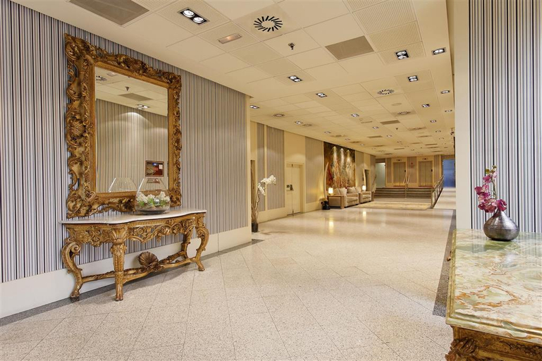 Public Area 5, Melia Avenida América, Madrid
