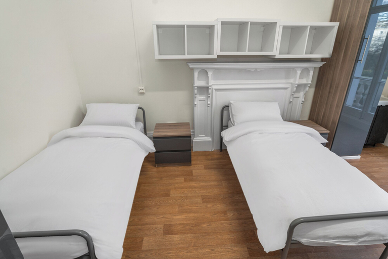 Bedroom 5, Holland House - Hostel, London
