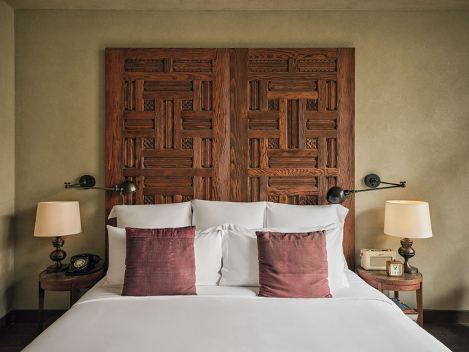 Bedroom 2, Soho House Istanbul, Beyoğlu