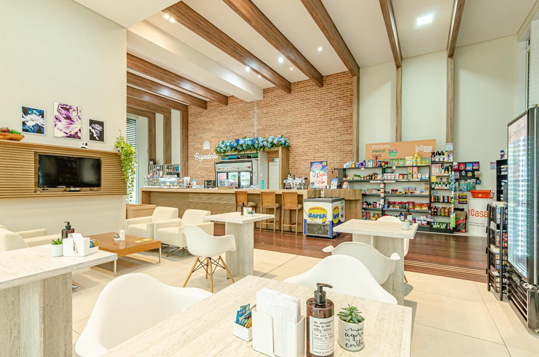 Food & Drinks, Lifespace Batel Shopping Curitiba - Apartamentos UROOMS, Curitiba