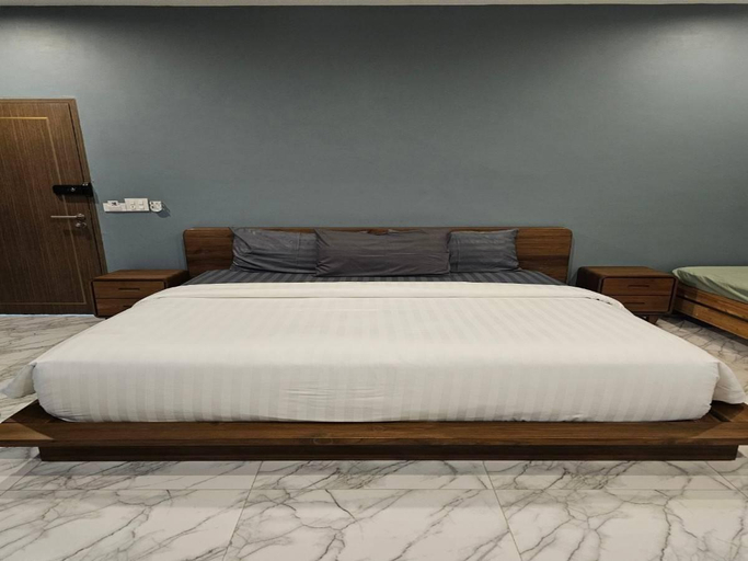 Bedroom 3, velaa pool villa, Tha Mai