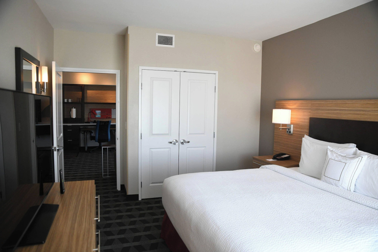 Bedroom 11