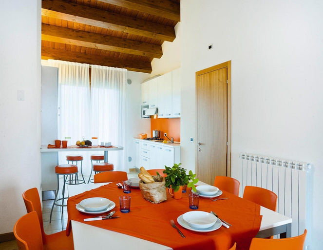 Dining 2, Apartment in Caorle With Heating, Venezia