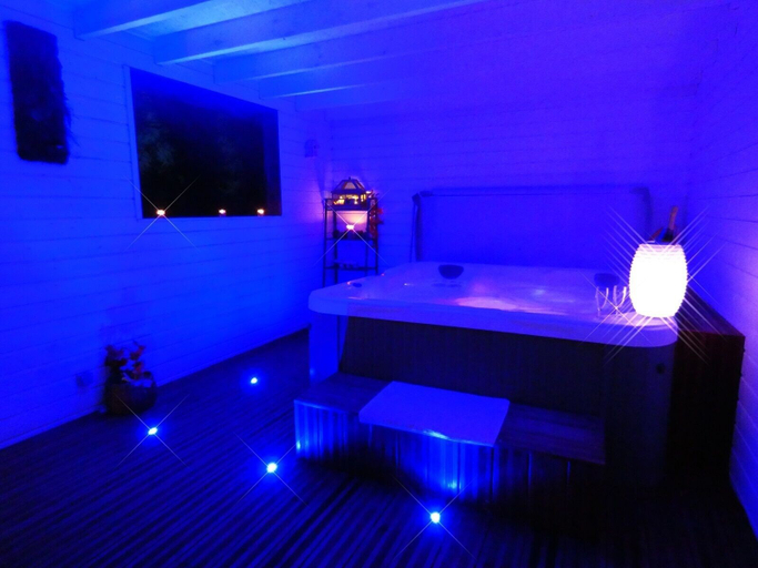 Bathroom 5, La Douce Escapade, Finistère