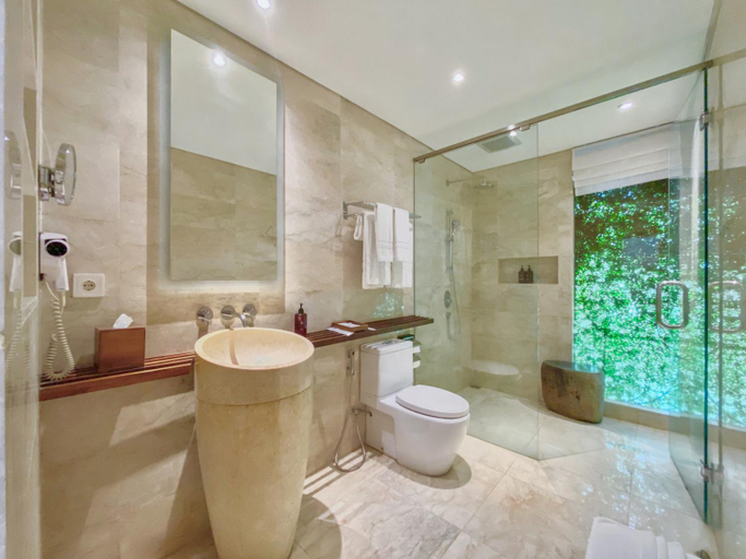 Bathroom 5