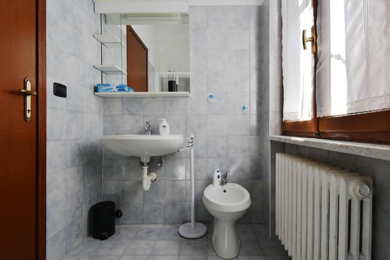 Bathroom 5, Il Terrazzo B&B, Novara