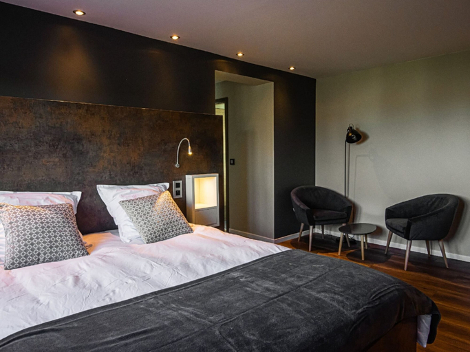 Room 3, Spacious Stay in Lemberg, Moselle
