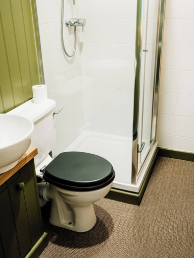 Bathroom, Beautiful Listed Gatehouse in Great Area, Sheffield