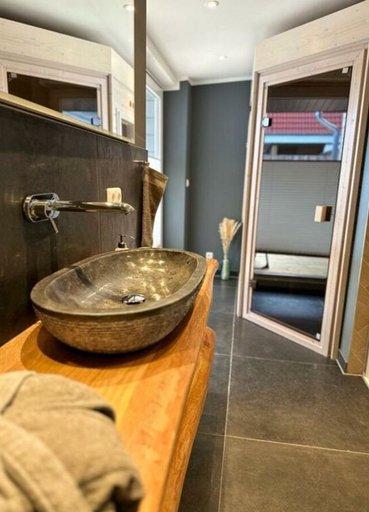Bathroom 4, Friesenstuv Modern Retreat, Nordfriesland